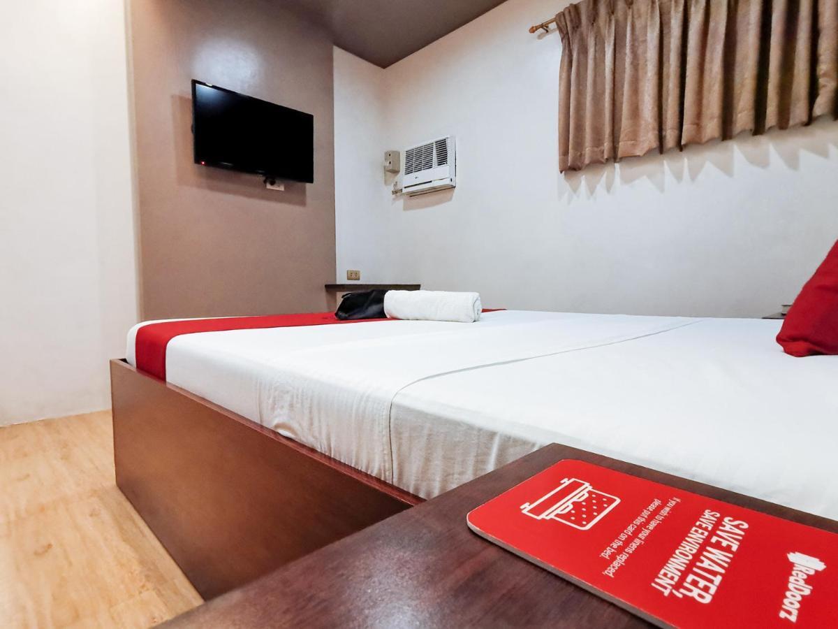 Hotel Reddoorz Plus Near Robinsons Place Gensan General Santos City Esterno foto